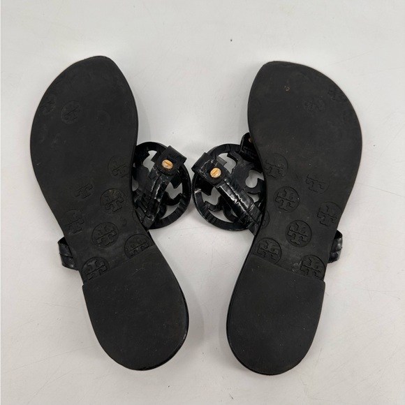 Tory Burch Black Patent Leather Miller Sandals 7.5 FLAWS - Picture 6 of 7